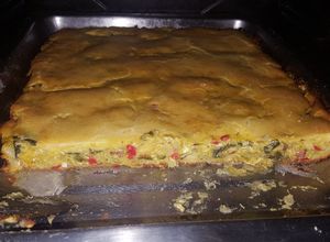 Una foto de Masa salada para rellenar (torta de zapallito) en este caso