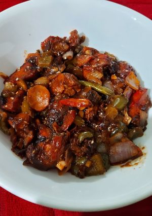 A picture of Sweet and Sour Chicken.