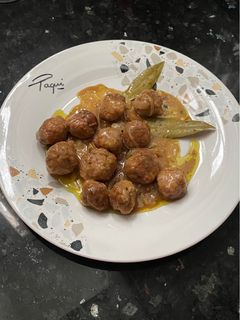 Una foto de Albóndigas en salsita