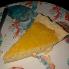 A picture of EASY pumpkin cheesecake pie.