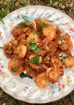 รูปของ “กุ้งคลุกซอส”