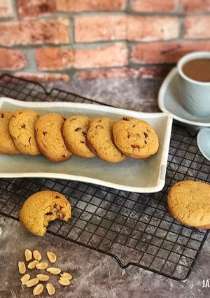 A picture of Raisin Cookies.