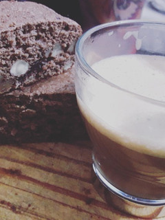 Una foto de Budín fit de avena y chocolate en panificadora atma