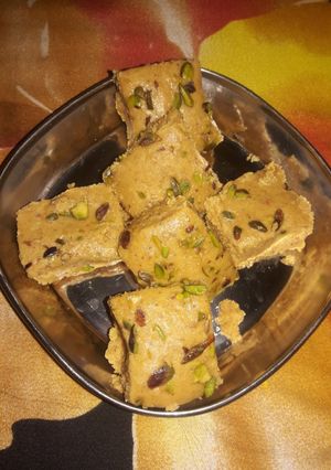 A picture of Leftover Mawa Besan Barfi.