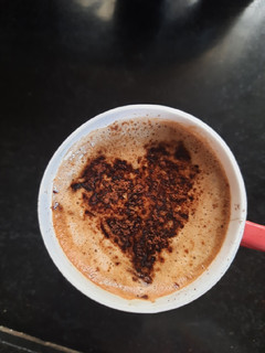 કેપેચીનો કોફી (Cappuccino Coffee Recipe In Gujarati) રેસીપી મુખ્ય ફોટો