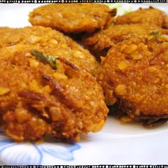 A picture of Lentil Fritters.