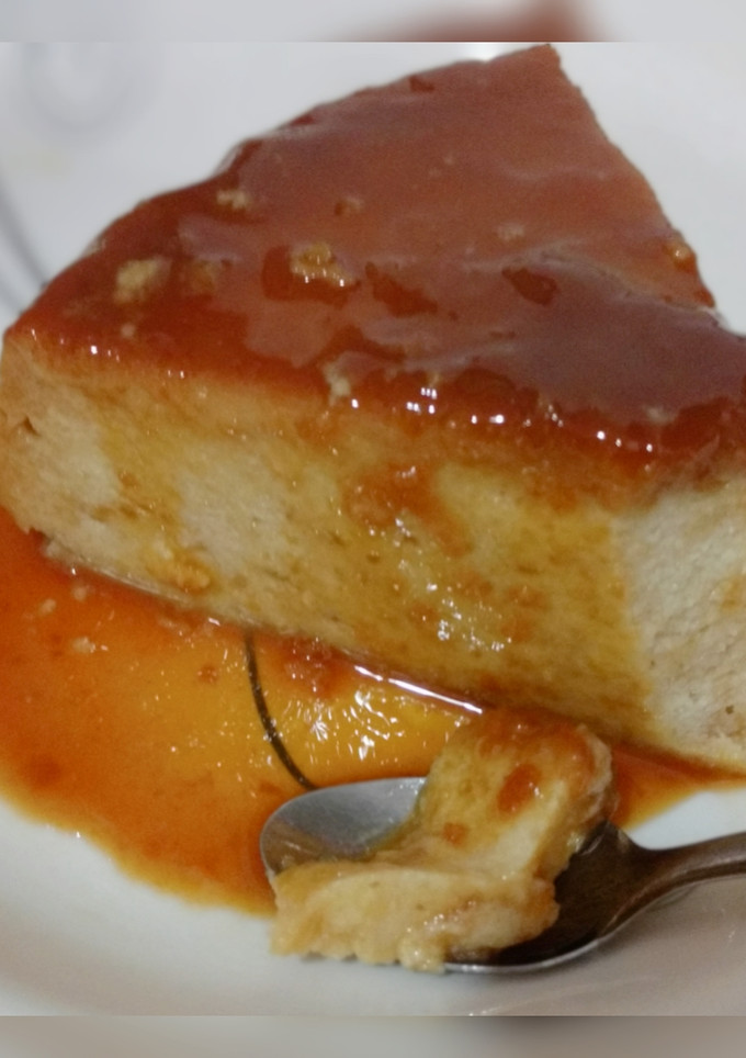 Una foto de 💣Budín de vainillas y dulce de leche 🍮😍