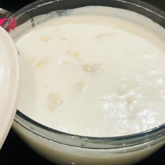 A picture of Pineapple raita.