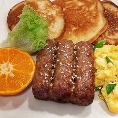 A picture of Old school pancakes.