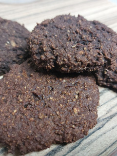 Una foto de Galletas de avena y manzana con cacao sin azúcar