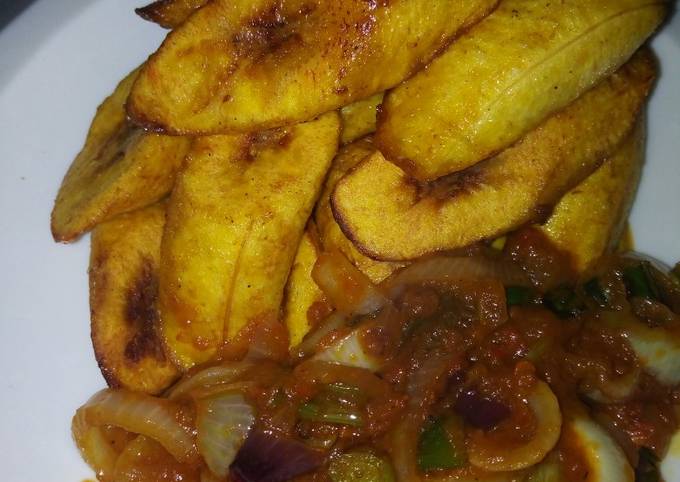 Plantain with spring onion stew