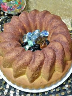 A picture of BUNDT CAKE 💖💖💖.