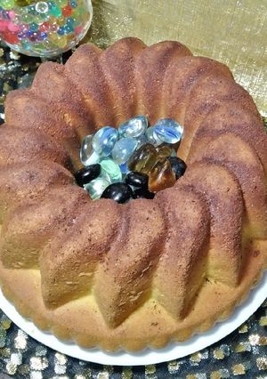 A picture of BUNDT CAKE 💖💖💖.