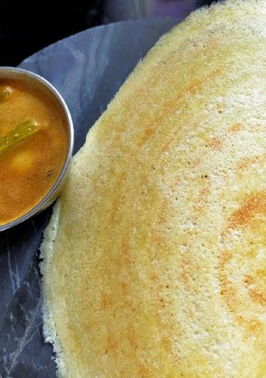 A picture of Moong Dal Dosa.