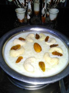 चावल खीर (Chawal kheer recipe in hindi) रेसिपी मुख्य फोटो
