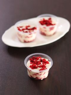 Red velvet in a Cup রেসিপির প্রধান ছবি