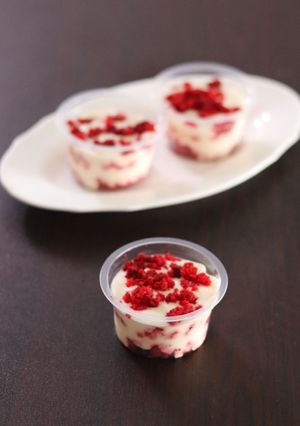 Red velvet in a Cup রেসিপির প্রধান ছবি