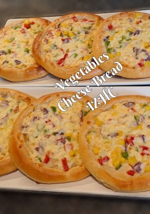 A picture of 🌽🍕🫑Vegetables Cheese Bread🫑🍕🌽.