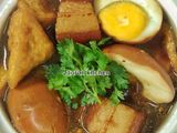 พะโล้หมูสามชั้น