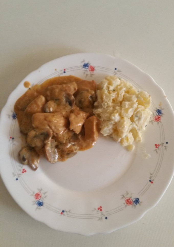Una foto de Patatas alioli