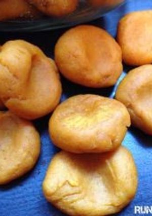 A picture of Mini Pig Biscuits.
