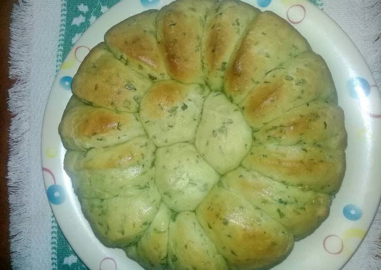 Recipe of Quick Garlic,Coriander Flower Bread