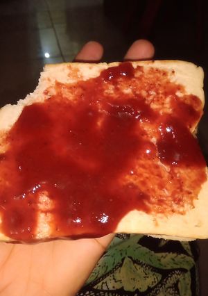 A picture of Strawberry jam.