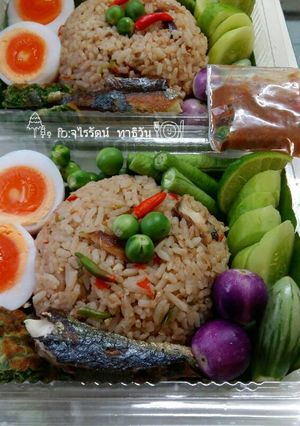 รูปของ ข้าวผัดน้ำพริกปลาทู