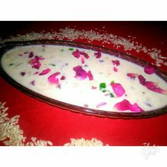 A picture of Rice kheer.