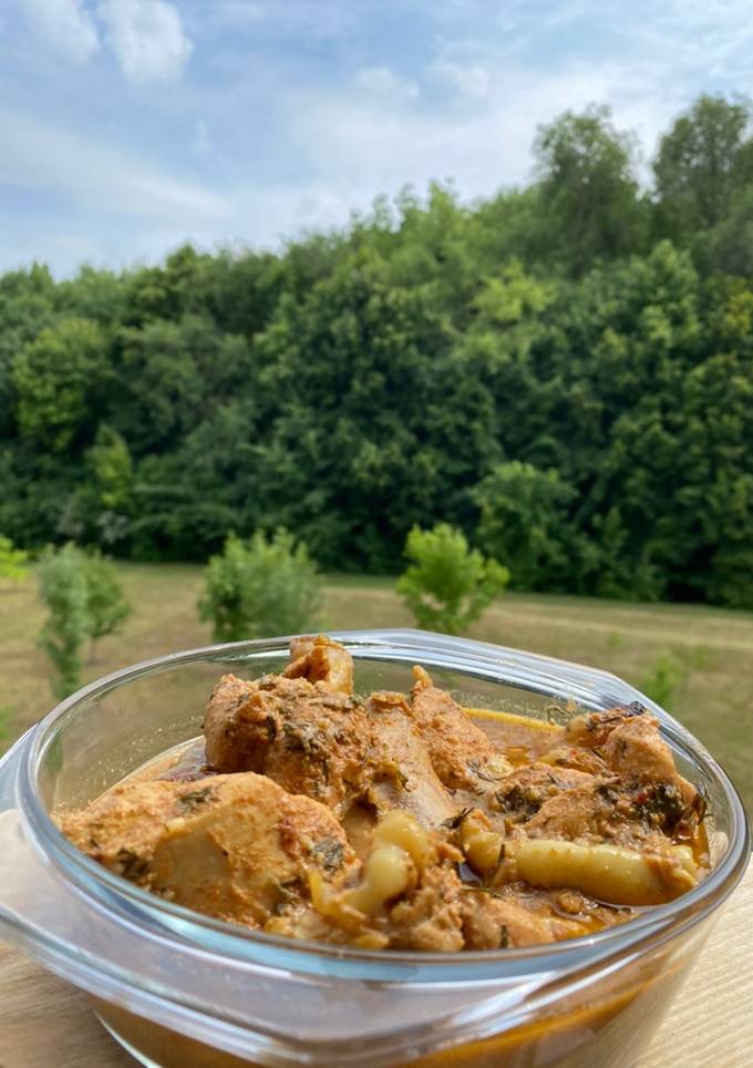Курочка тушёная в кефире