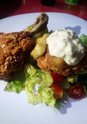 Una foto de Pollo frito (KFC)