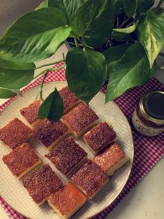 صورة لوصفة كيكة الزبادي اللذيذه