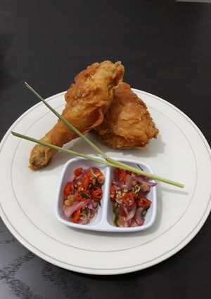Foto resep Sambal matah ayam tepung