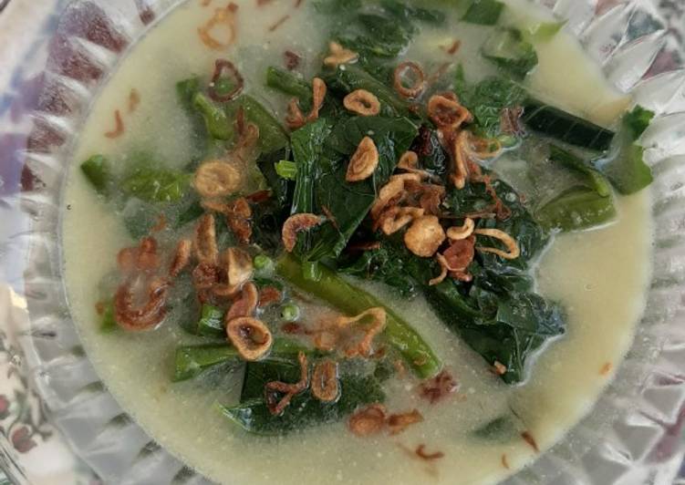 Cara Gampang Membuat Bobor Sayur Daun Lembayung, Enak Banget