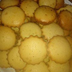 A picture of Vanilla cupcake.