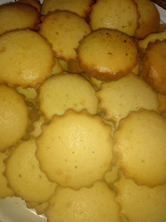 A picture of Vanilla cupcake.