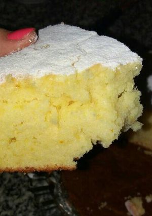 Una foto de Torta de naranja licuada