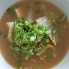 A picture of Cabbage tofu soup.