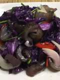 Hải Sâm xào bắp cải tím