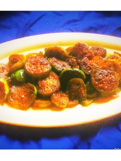 झटपट परतलेली वांगी (paratleli vangi recipe in marathi) रेसिपी चे मुख्य फोटो 