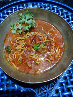 સેવ ટામેટા નું શાક(Sev Tomato Shaak Recipe in Gujarati) રેસીપી મુખ્ય ફોટો