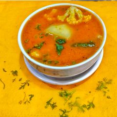 A picture of Tomato Curry.