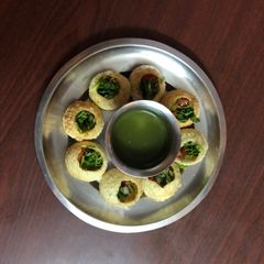 A picture of Pani puri.