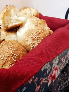 Una foto de Panecillos tiernos con queso de cabra