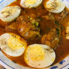 A picture of Chicken eggs ke salen.