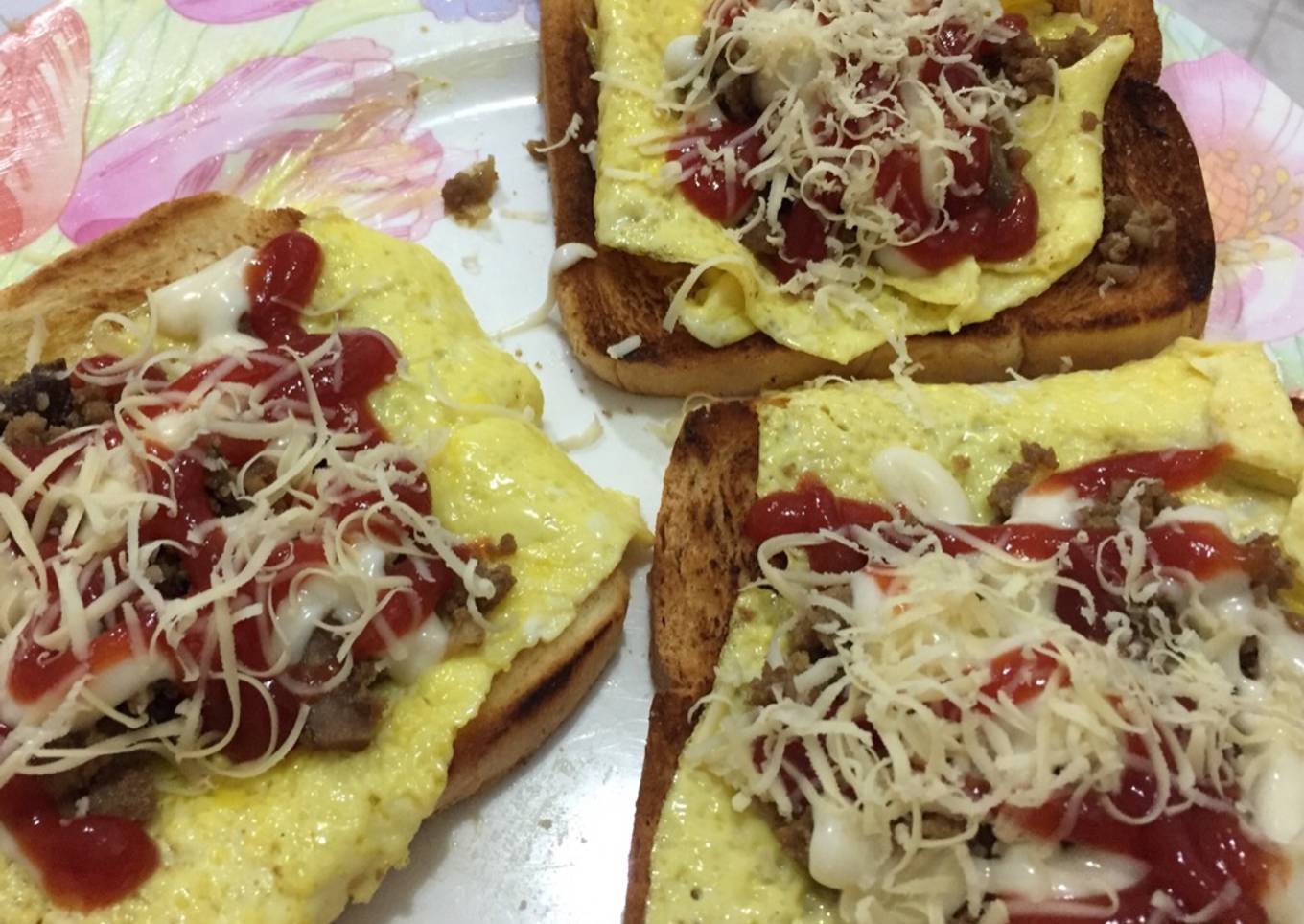 Roti Bakar Topping Daging Cincang