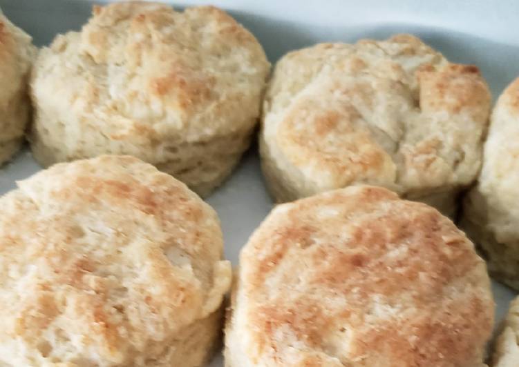 Step-by-Step Guide to Make Super Quick Homemade Buttermilk Biscuits