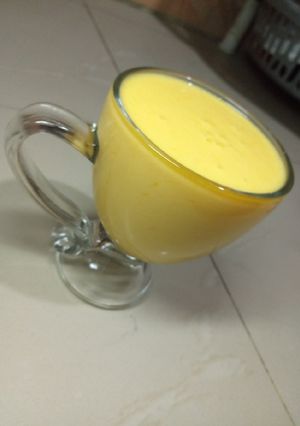 A picture of Mango Lassi.