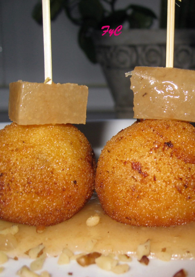 Una foto de Croquetas de Gorgonzola y Nueces