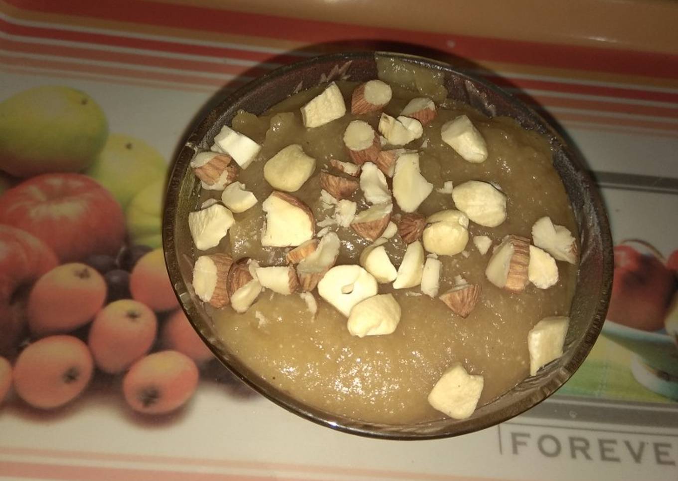 Wheat flour and sooji halwa